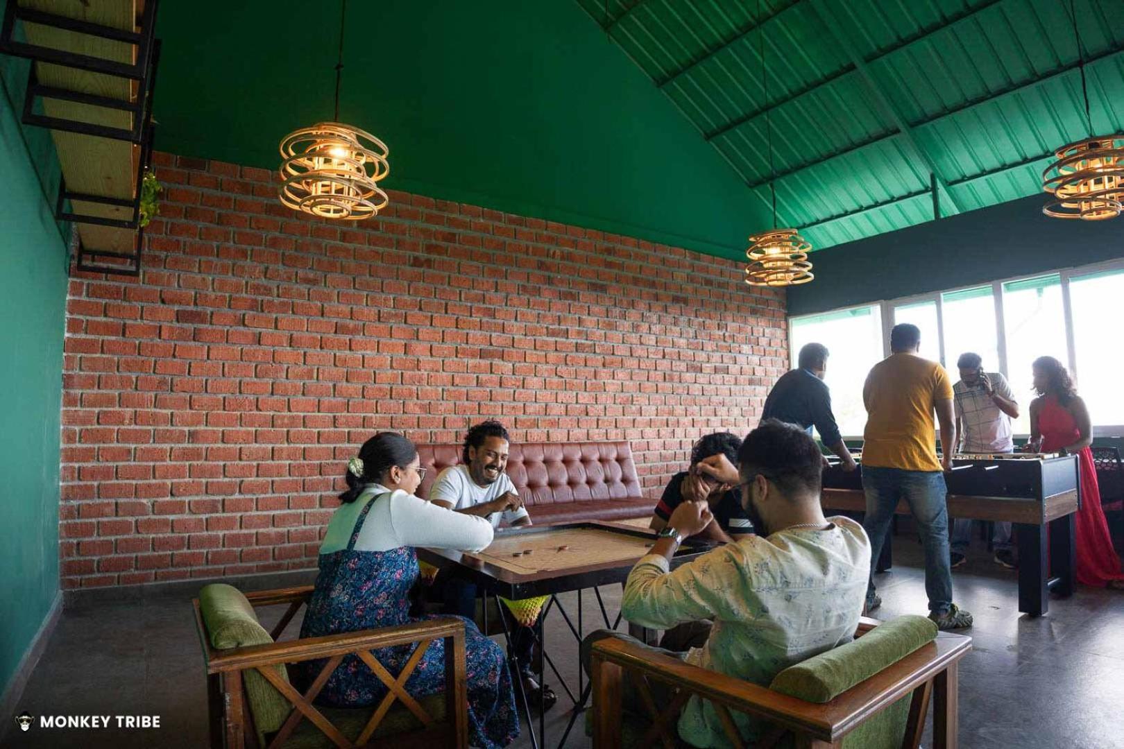 Monkey Tribe Munnar Hostel ภายนอก รูปภาพ